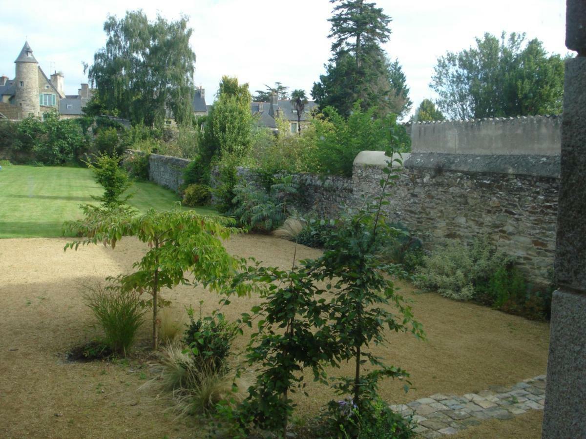 Maison D'Hotes Auges Tréguier Exterior photo